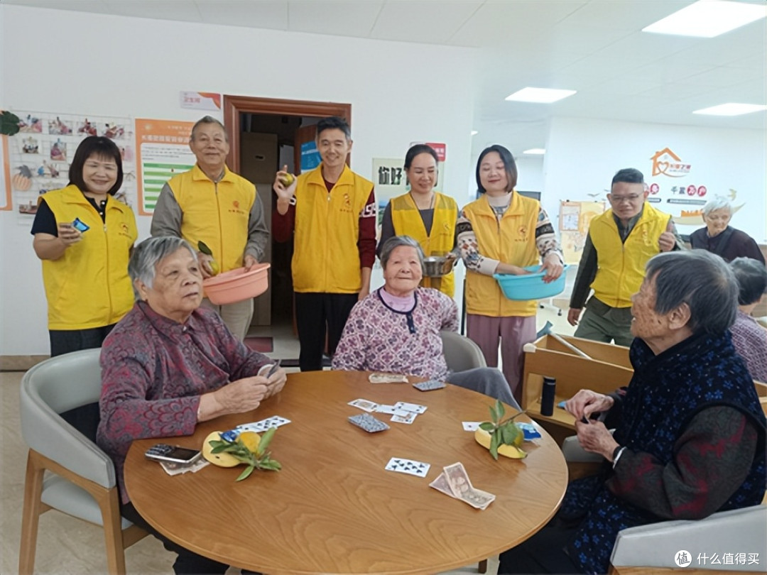 广东:惠州红棉慈善会助残活动温情暖人心