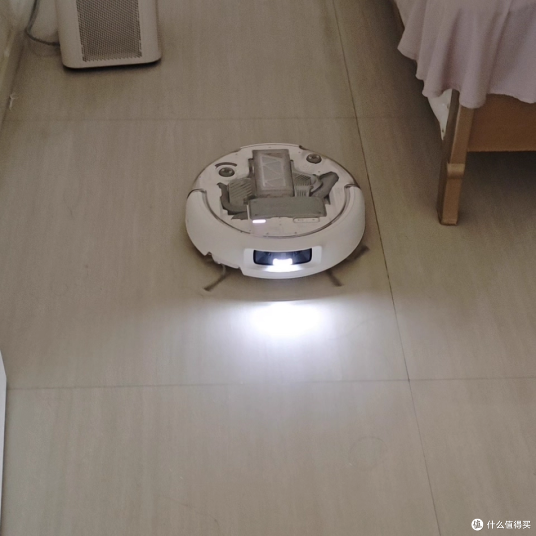 有娃家庭洁净守护,DJI 大疆 ROMO 扫地机器人是 “卫生屏障”