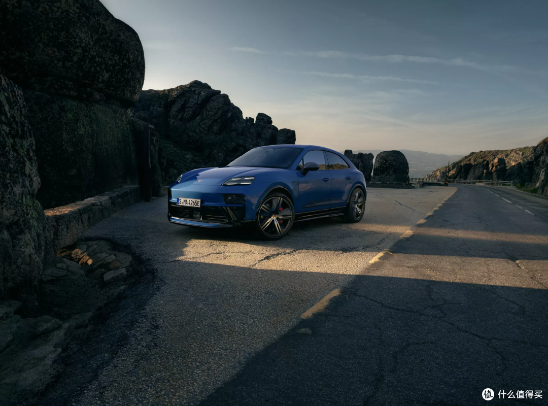 保时捷Macan GTS纯电登场!563匹马力+580km续航,3.6秒破百!