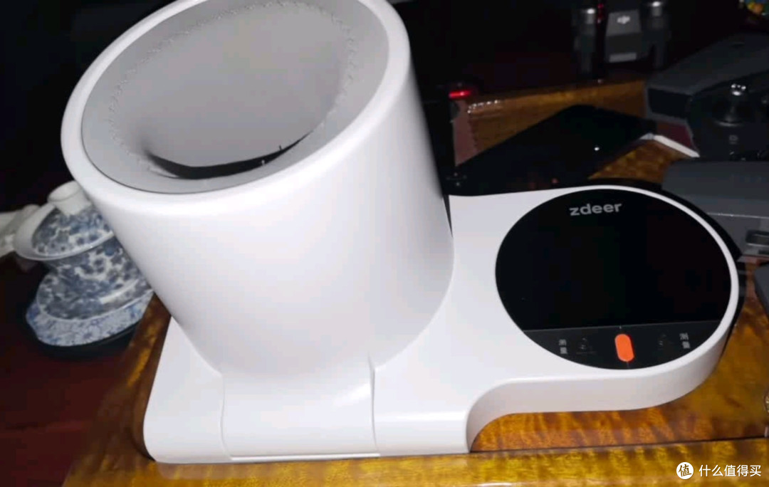 左点臂筒式血压计实测:医用级精准,爸妈自己会用的健康管家