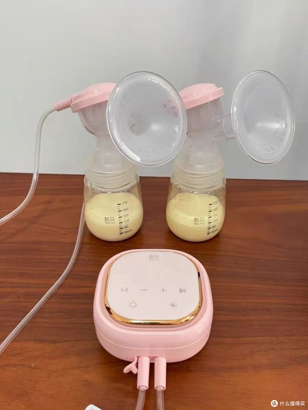 ✅ 双向变频护乳：排尽空气减少涨奶，母乳营养不流失，宝宝喝得更安心