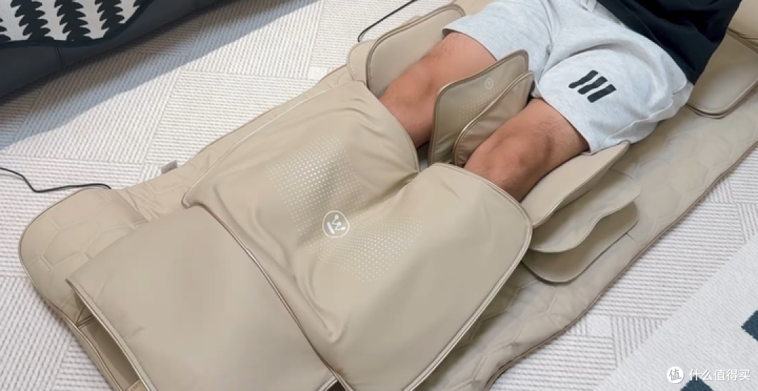 肩颈腰酸痛僵硬，暴力按摩不可取！挖到了一款不错的全身按摩垫