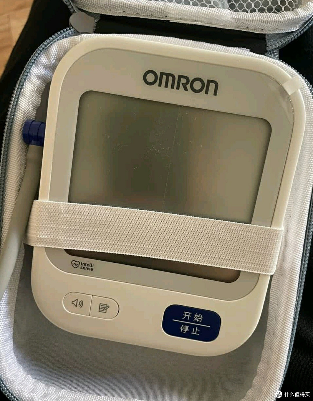 家用老人适用欧姆龙U726J血压仪