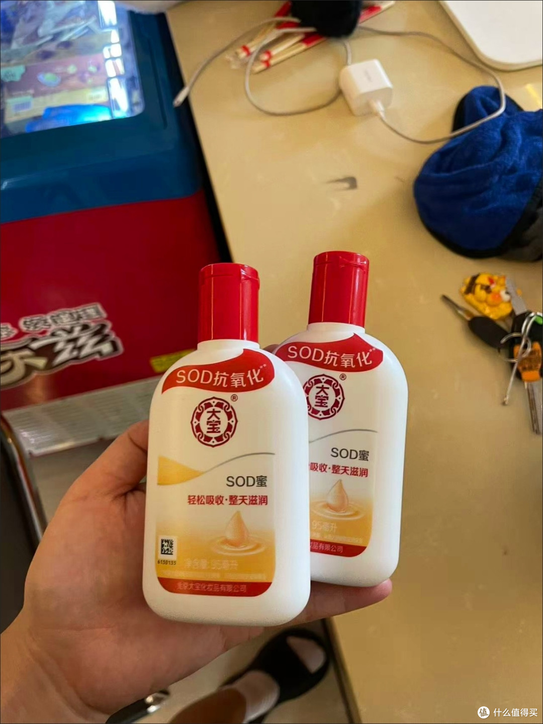 秋冬干皮救星！我用空半瓶才发现：原来皮肤润起来这么简单...