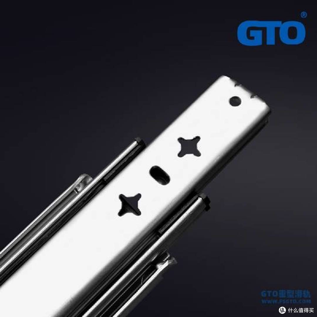 为新能源注稳定力量工同(GTO)重型滑轨在光伏发电系统中的价值