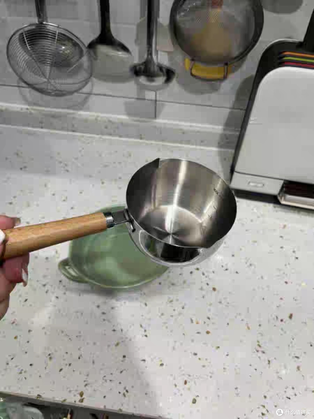 厨房好物热油小锅：浇油神器的多功能性