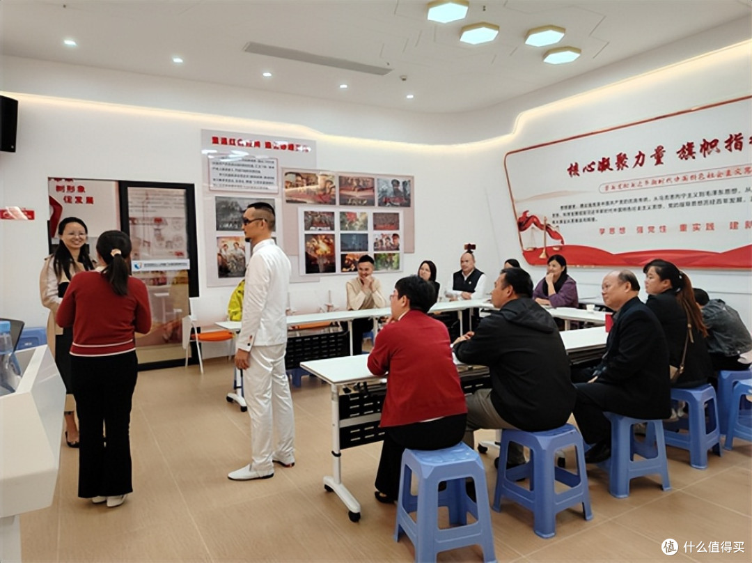 广东惠州:汲取思想智慧 赋能职场沟通