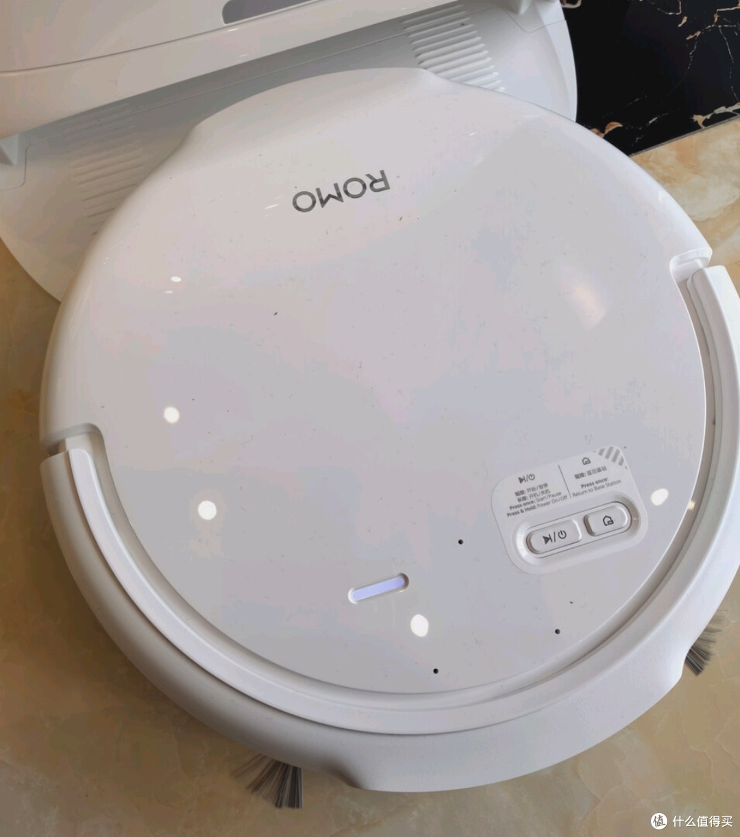 大疆DJI ROMO S水箱版：高效清洁新标杆