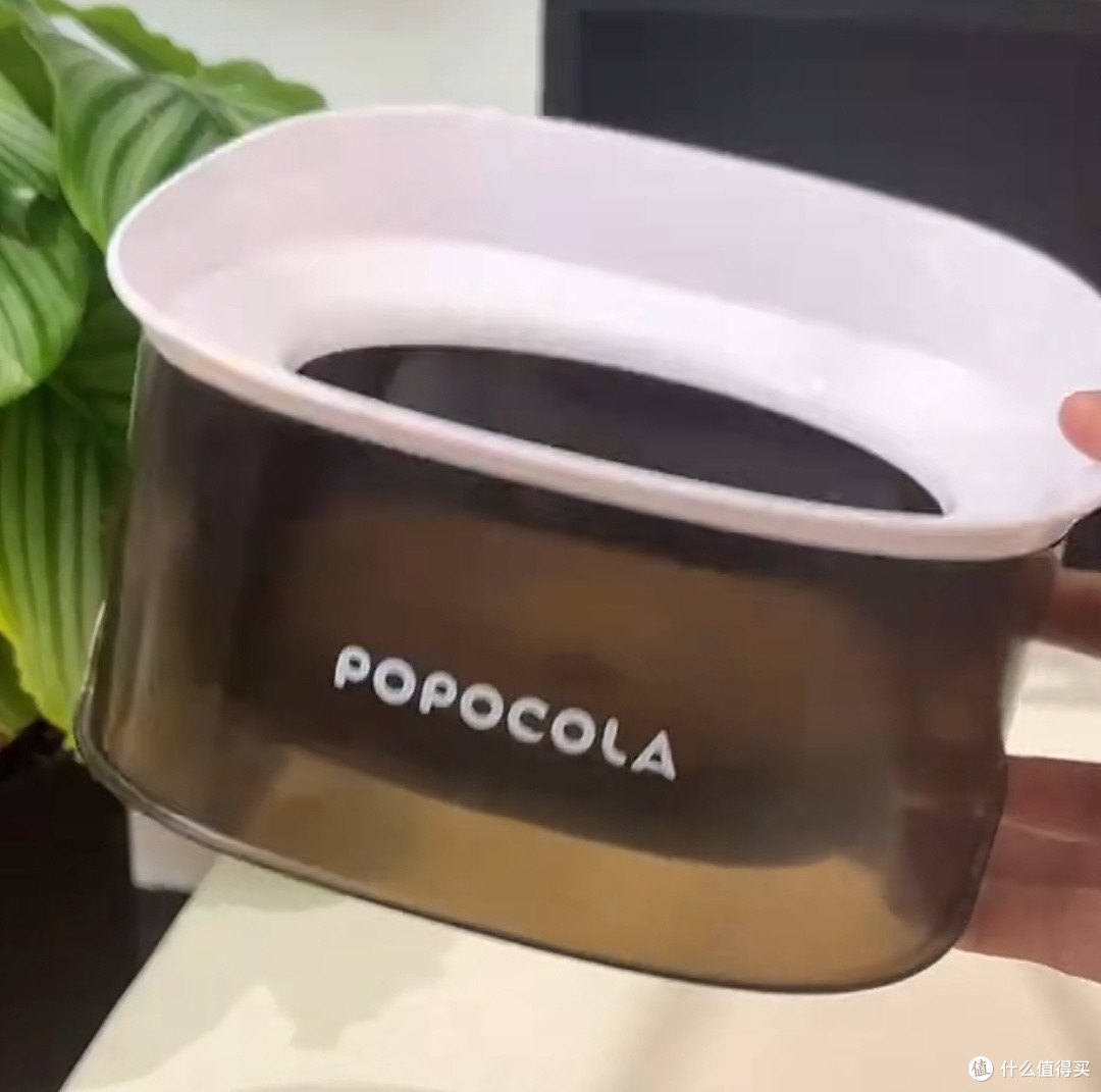 POPOCOLA悬浮狗狗喝水碗，让狗子喝水告别“湿身”尴尬！