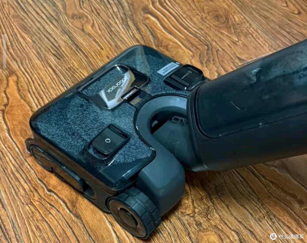 石头A30 Pro Steam洗地机160°蒸汽搞定全屋顽渍
