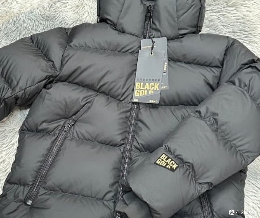 高梵、Gakior、波司登羽绒服质量好吗？怎么选细节测评助你挑准货
