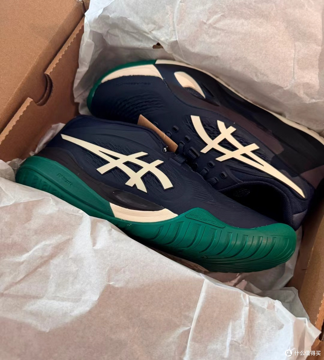 海军蓝也能“鲨”疯球场?——Asics GEL-RESOLUTION X
