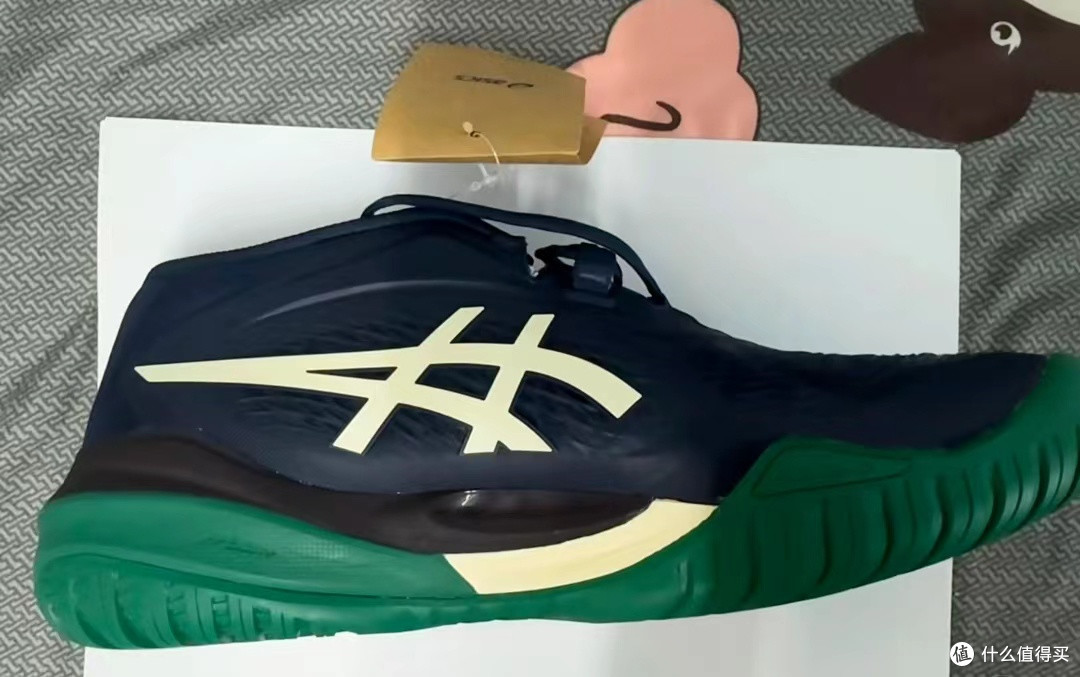 海军蓝也能“鲨”疯球场?——Asics GEL-RESOLUTION X