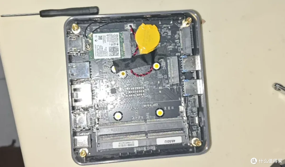 百元主机天花板?锐龙 R5 4650U :巴掌大 + 4K三屏输出,跑分55W