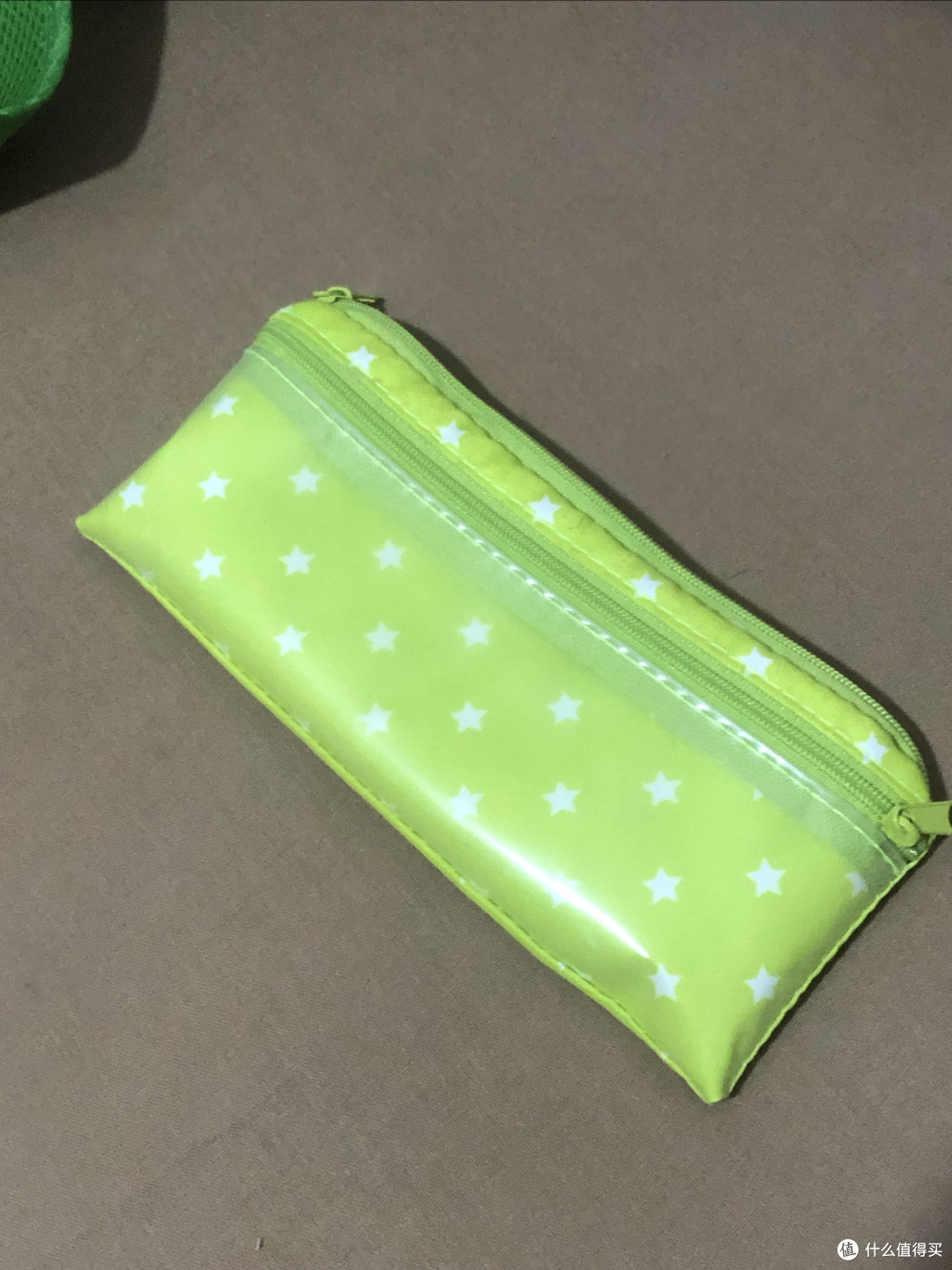 年度最爱可爱单品!这个绿色四叶草笔袋,颜值与实用齐在线