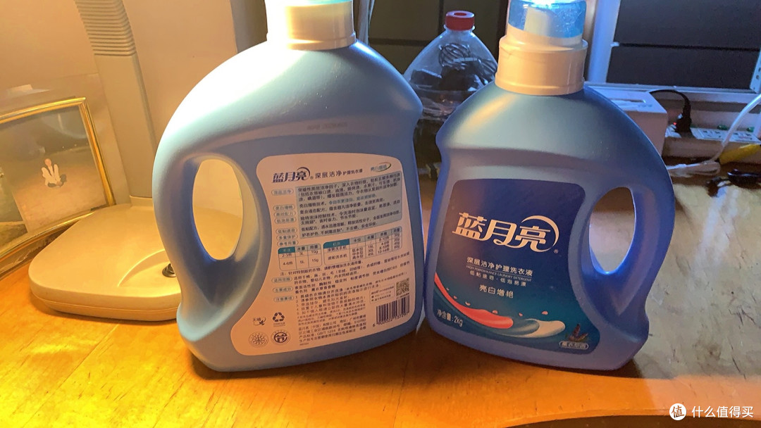 双十一战绩开箱!蓝月亮亮白洗衣液,全家衣物的焕新神器