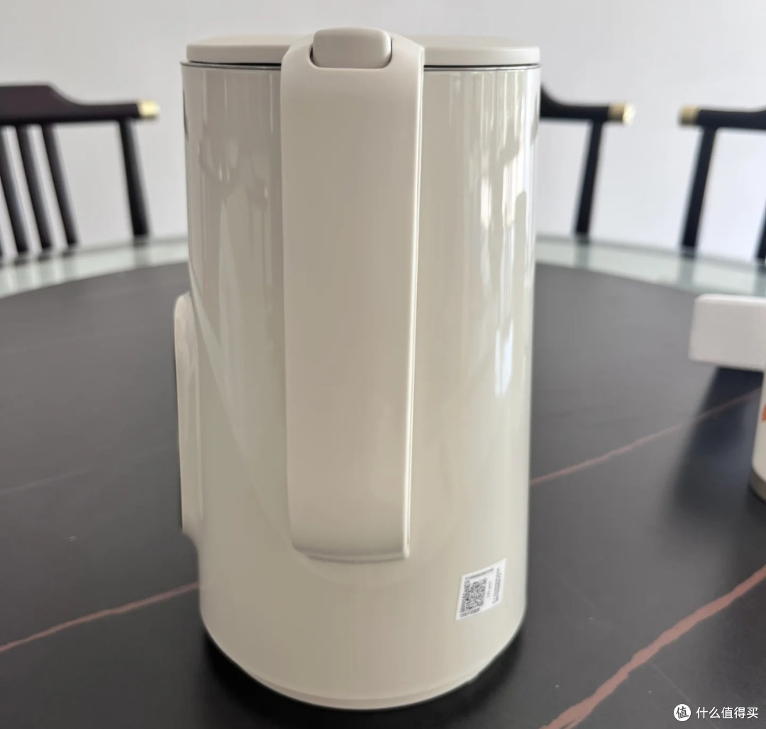 美的恒温壶:奶粉喂养的实用选择