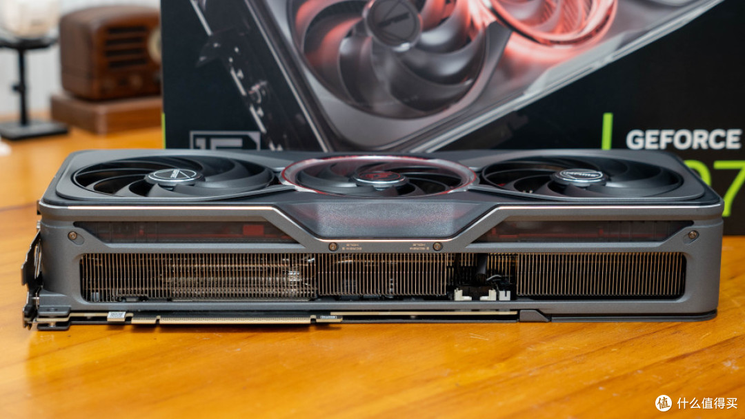 「出手即高手」畅玩FPS 游戏：iGame RTX 50系主机搭建分享