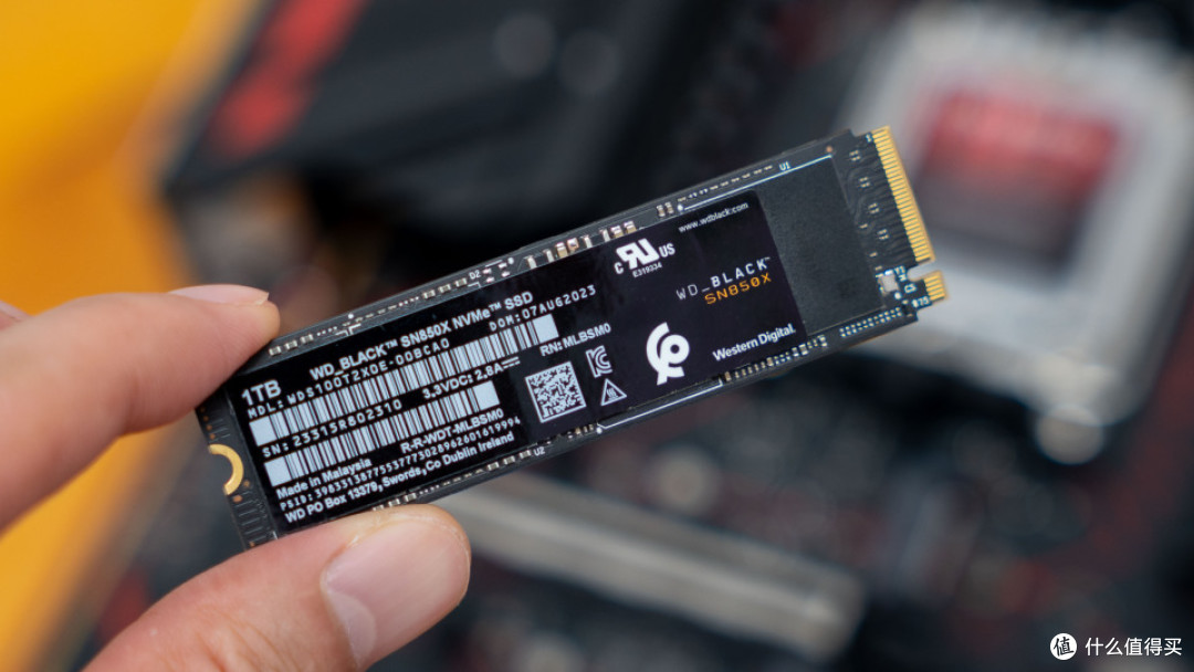 「出手即高手」畅玩FPS 游戏：iGame RTX 50系主机搭建分享