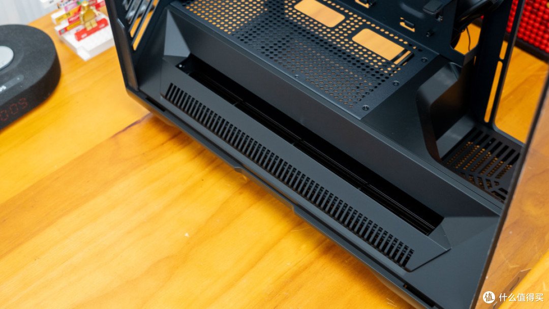 「出手即高手」畅玩FPS 游戏：iGame RTX 50系主机搭建分享