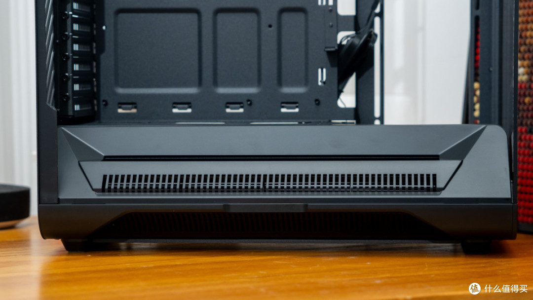 「出手即高手」畅玩FPS 游戏：iGame RTX 50系主机搭建分享