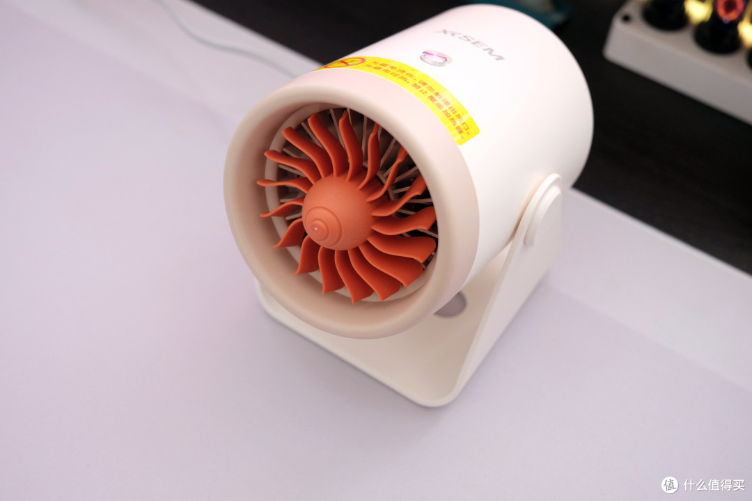 靠谱！西圣Warm Mini暖风机2秒速热，告别冬日手脚冰凉！