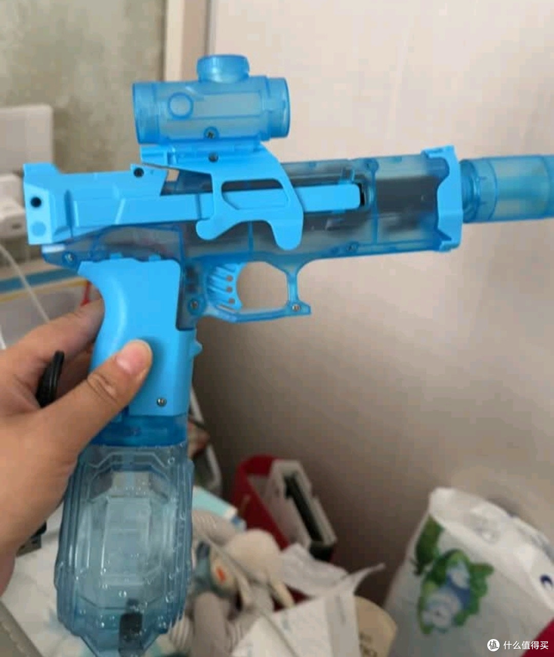 夏日水仗神器:火光冰鼠电动水枪