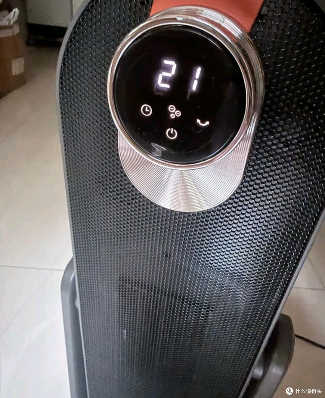 创维取暖器:智能语音控制,温暖触手可及