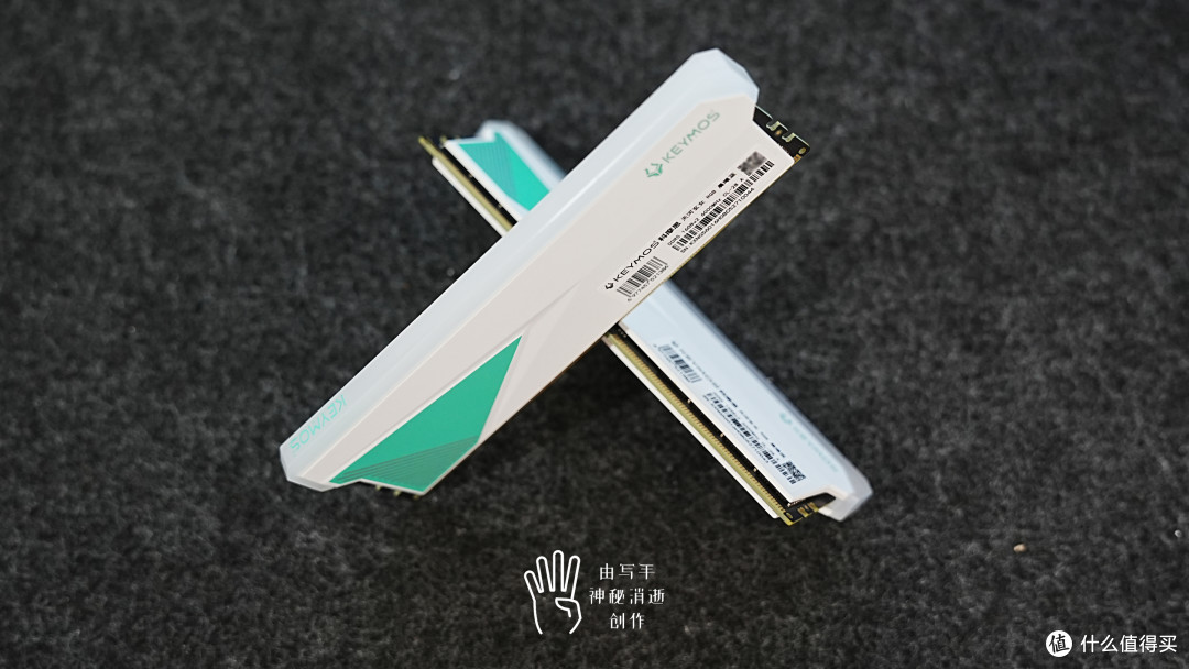 时序低、灯效靓、性能强,科摩思天河玄女DDR5 6000 32GB套条测评