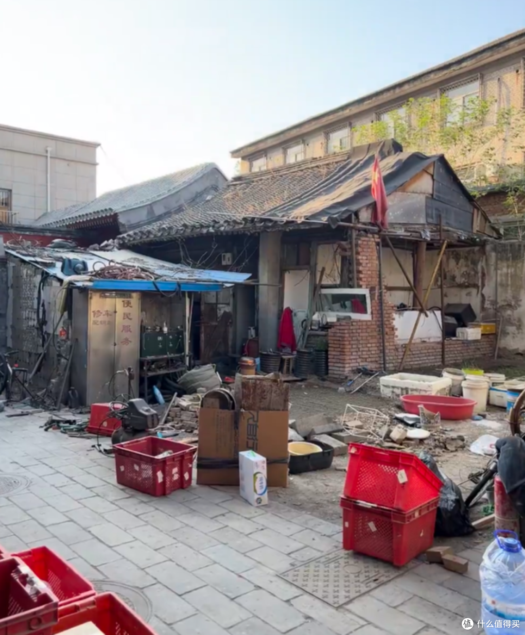 北京二环内,破胡同平房太多了,为什么就不能拆迁呢?