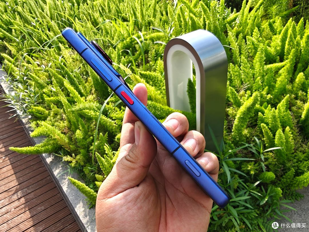 几乎没短板的大直屏!努比亚Z80 Ultra上手1周,不吹不黑聊优缺点