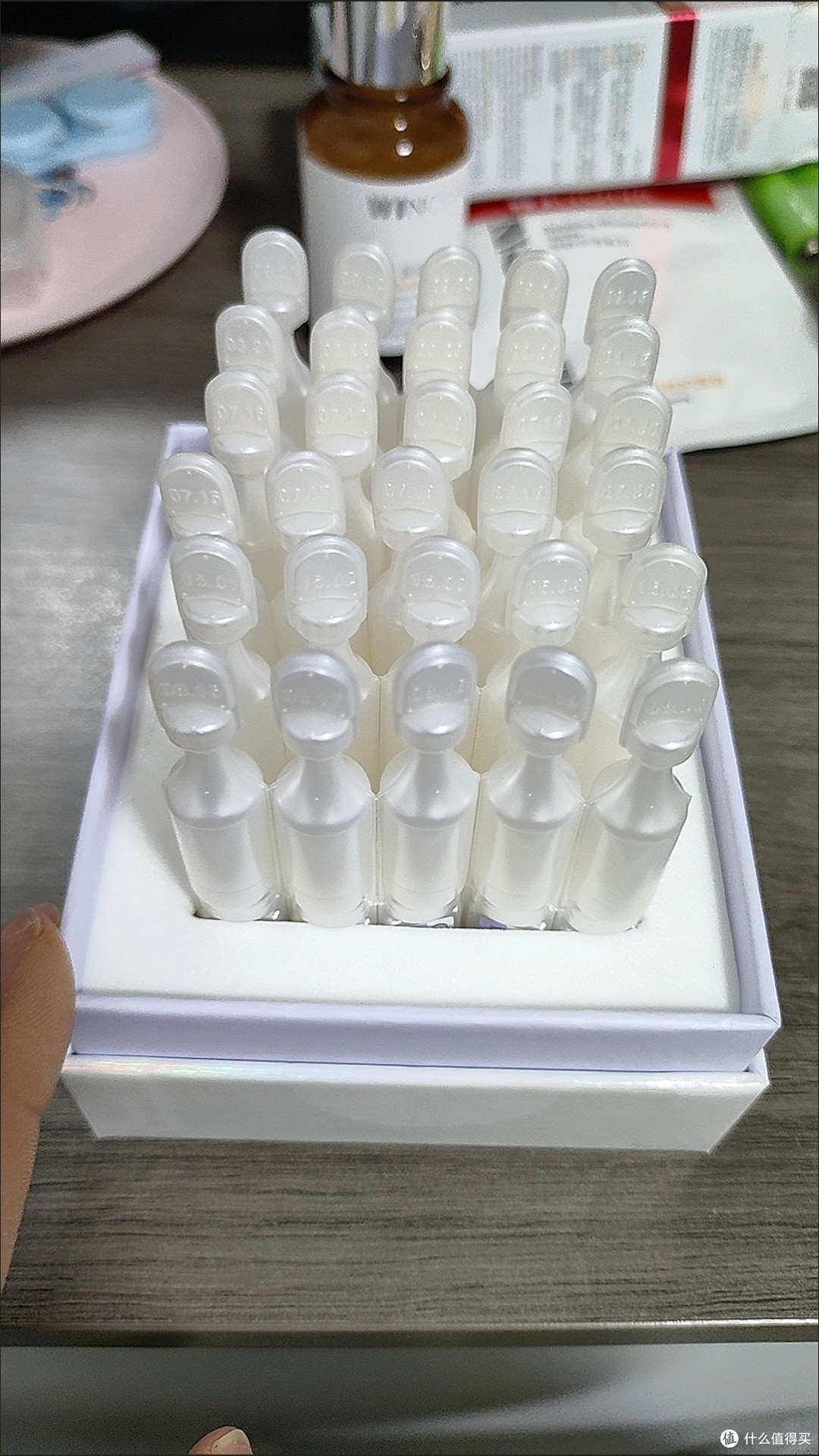 敏感肌的美白救星!30支管的欧诗漫小白管,让我敢直面原相机