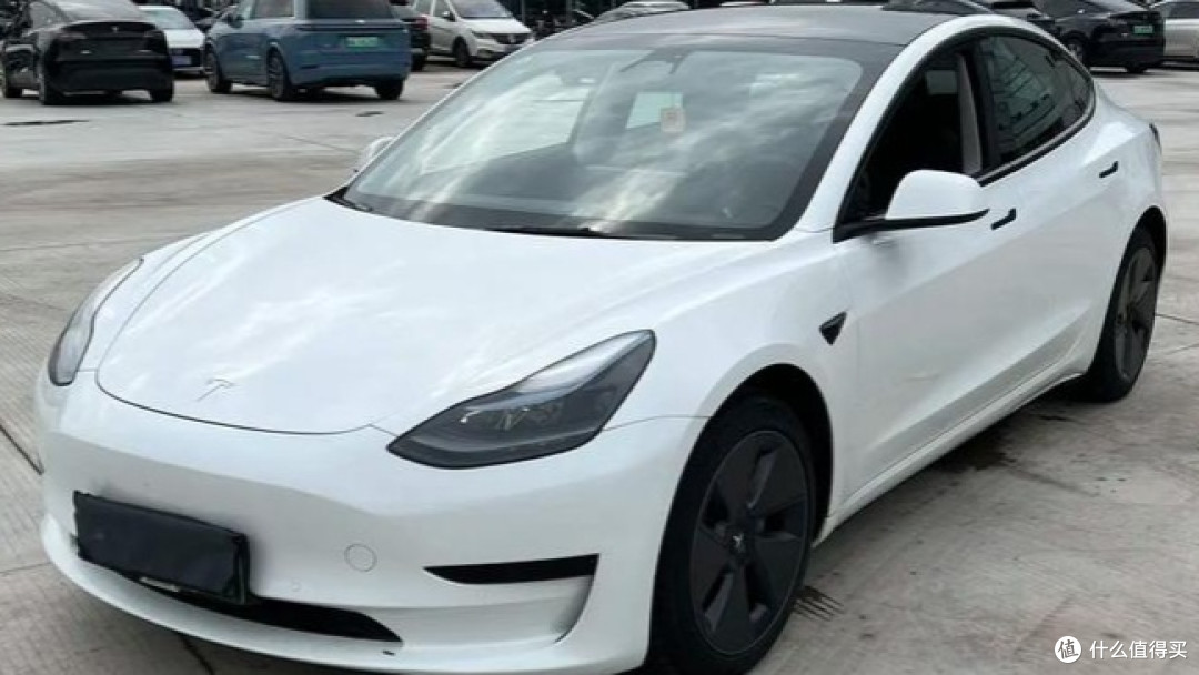 Model 3入门版：极简主义的移动载体