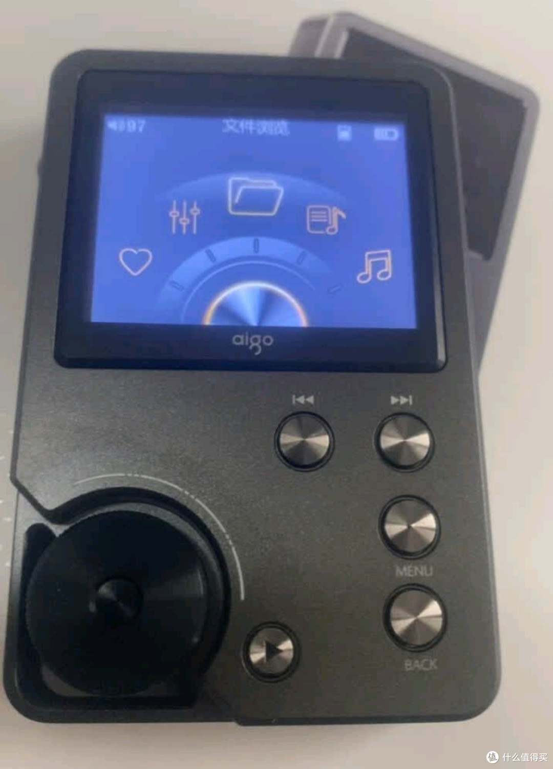 爱国者MP3-105plus：高性价比音乐播放器