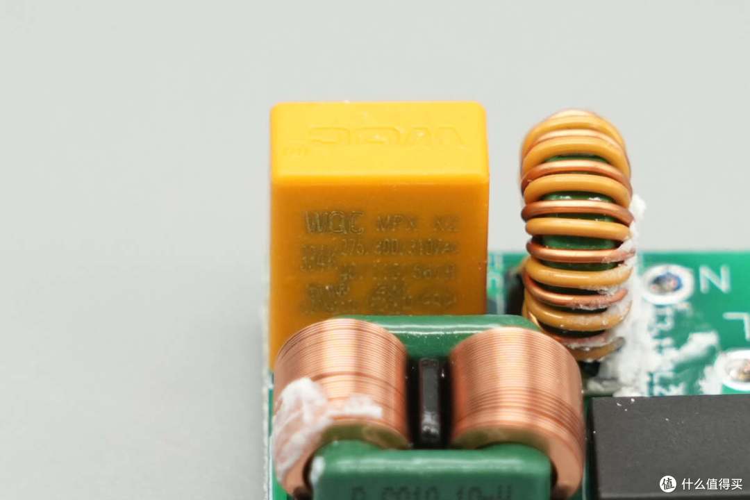 小米120W小布丁快充同套方案,富华电子65W 2C1A氮化镓充电器拆解