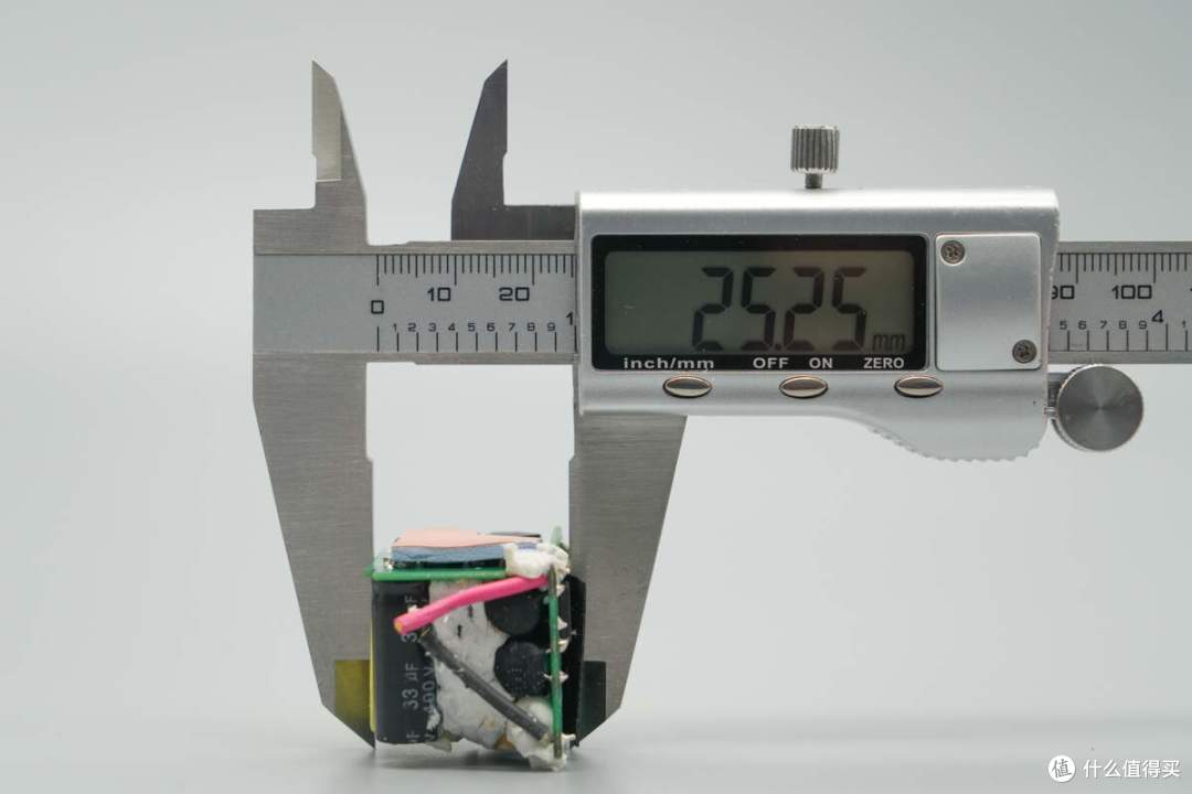 PD3.2充电器开始大量出货,睿元实业60W氮化镓快充拆解
