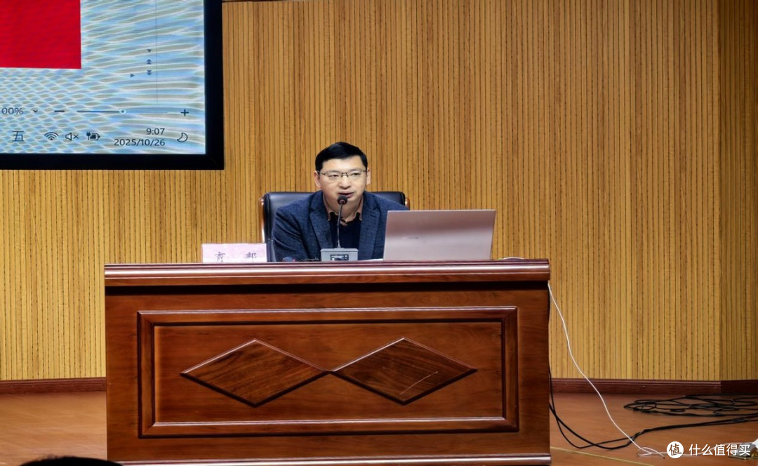 第二期《坡子街文学》作家班培训学习在靖江市生祠镇东进村举行