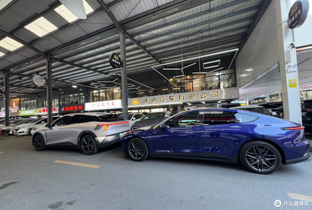 拒绝烂尾房却抢“烂尾车”,这届年轻人活明白了!