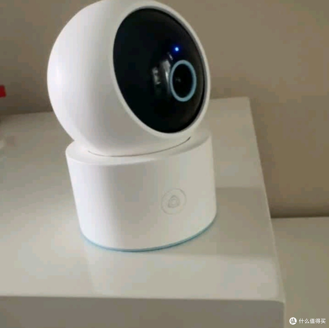 美的M3智能摄像机:家庭安防与亲情陪伴的全能守护者