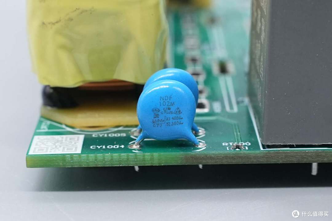 德州仪器全数字控制方案,鑫谷3200W钛金牌碳化硅数字电源拆解