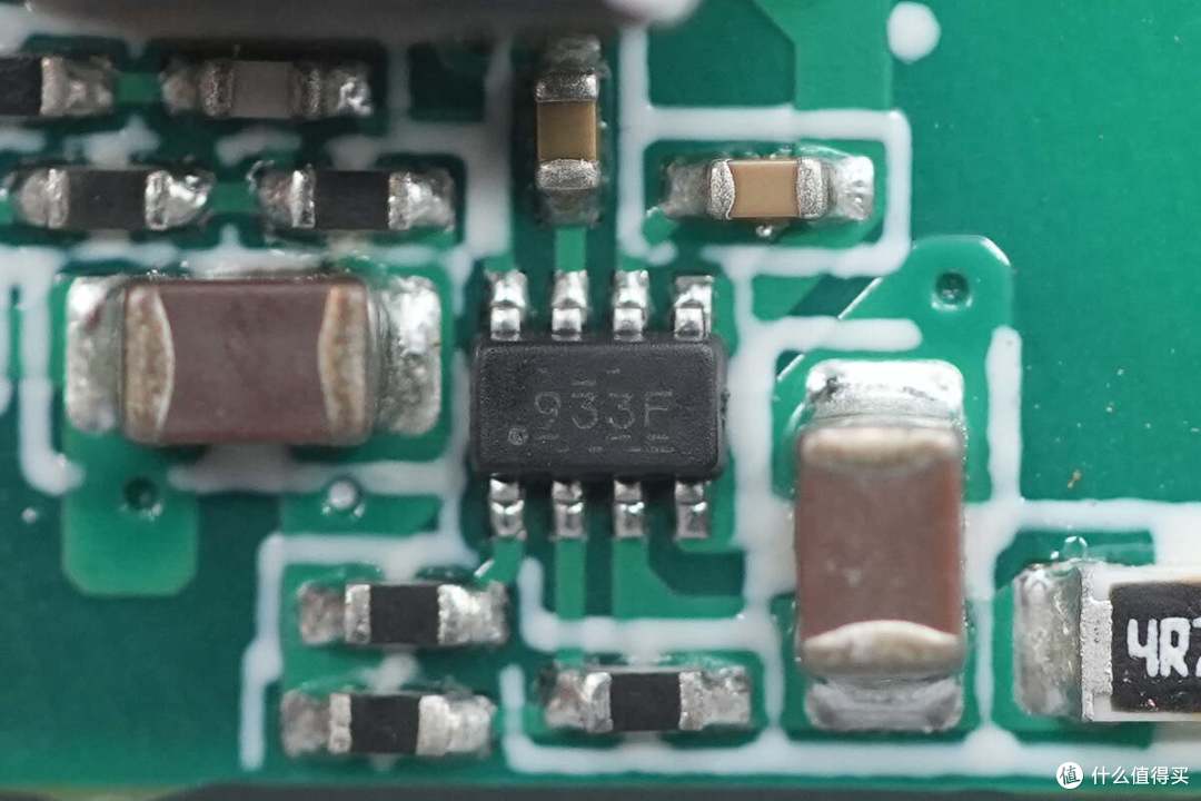 德州仪器全数字控制方案,鑫谷3200W钛金牌碳化硅数字电源拆解