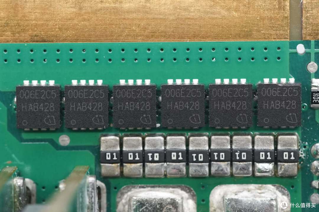 德州仪器全数字控制方案,鑫谷3200W钛金牌碳化硅数字电源拆解