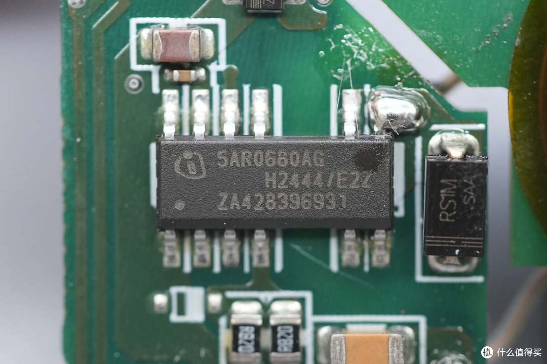 德州仪器全数字控制方案,鑫谷3200W钛金牌碳化硅数字电源拆解