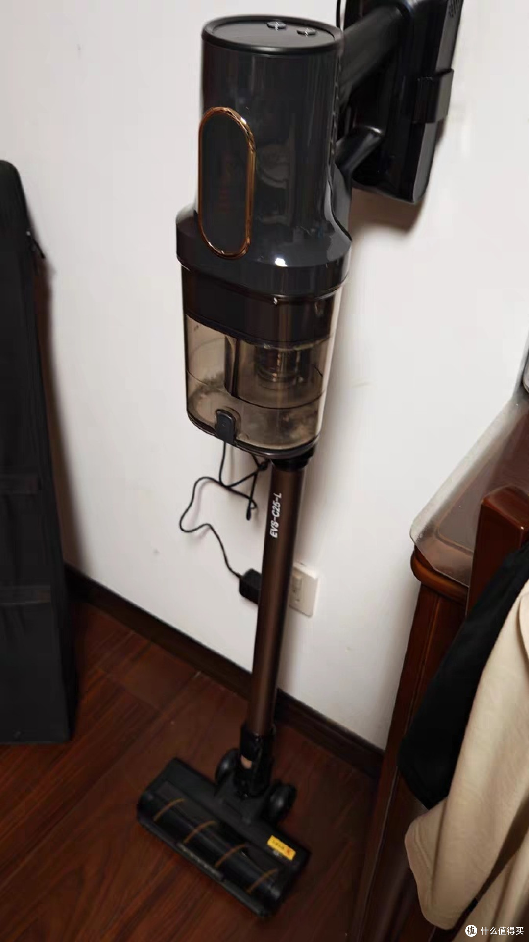 苏泊尔手持无线吸尘器强力除螨清洁神器