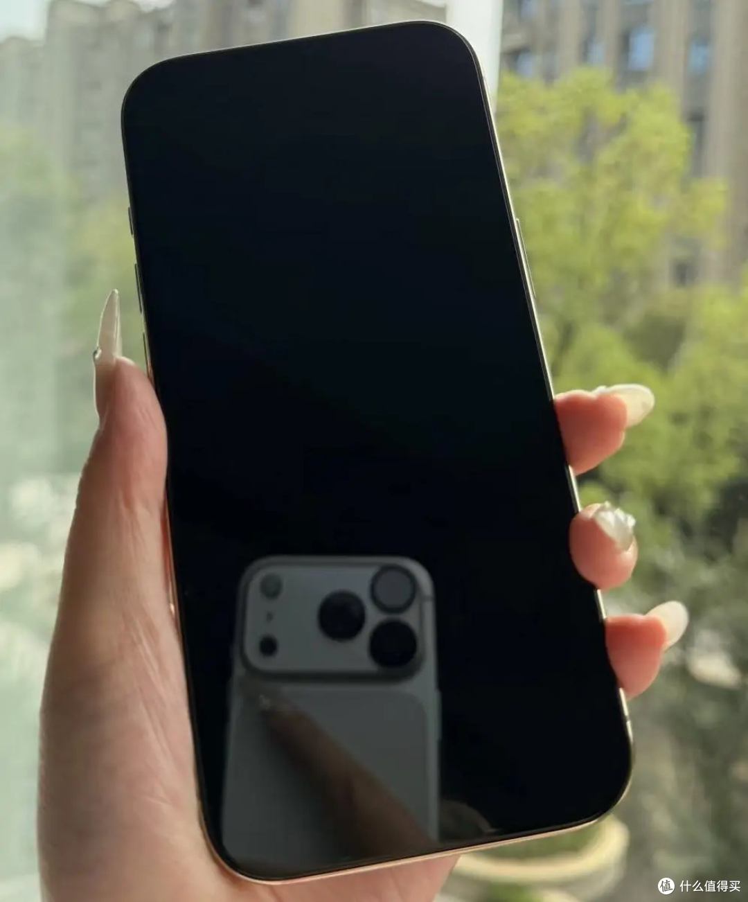 7999元买的iPhone Air,使用了7天,我后悔了吗?