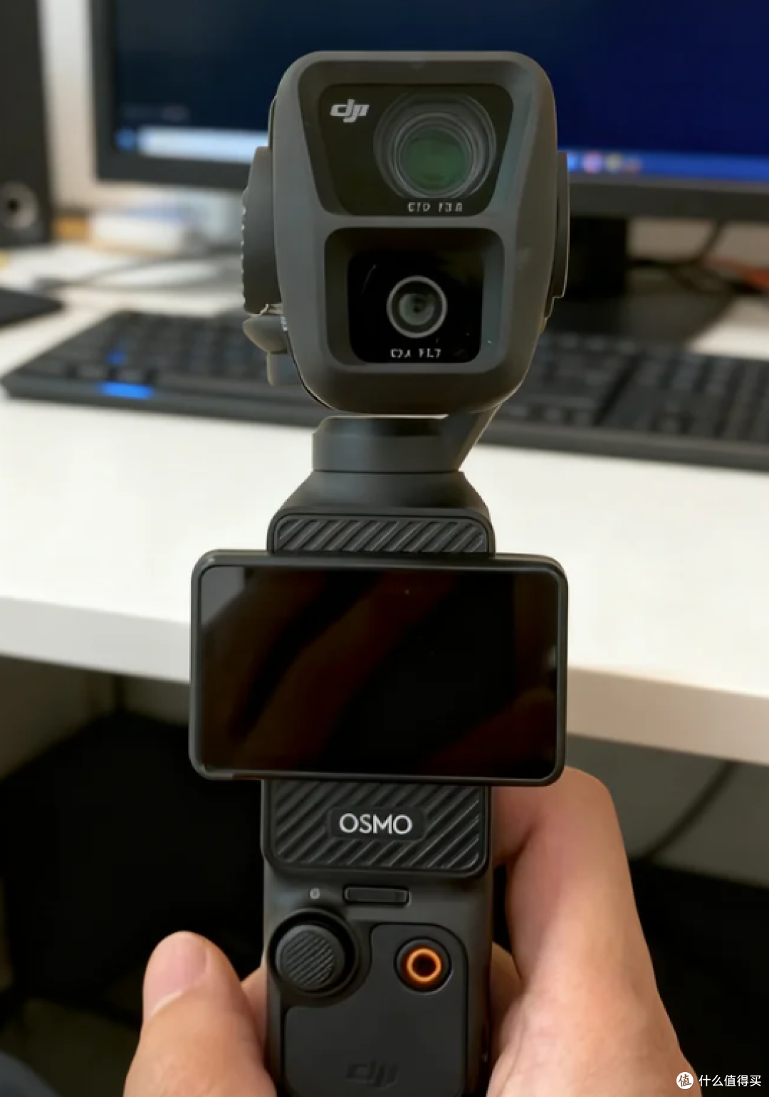 大疆Pocket 4vlog云台相机年底将发布,它来了