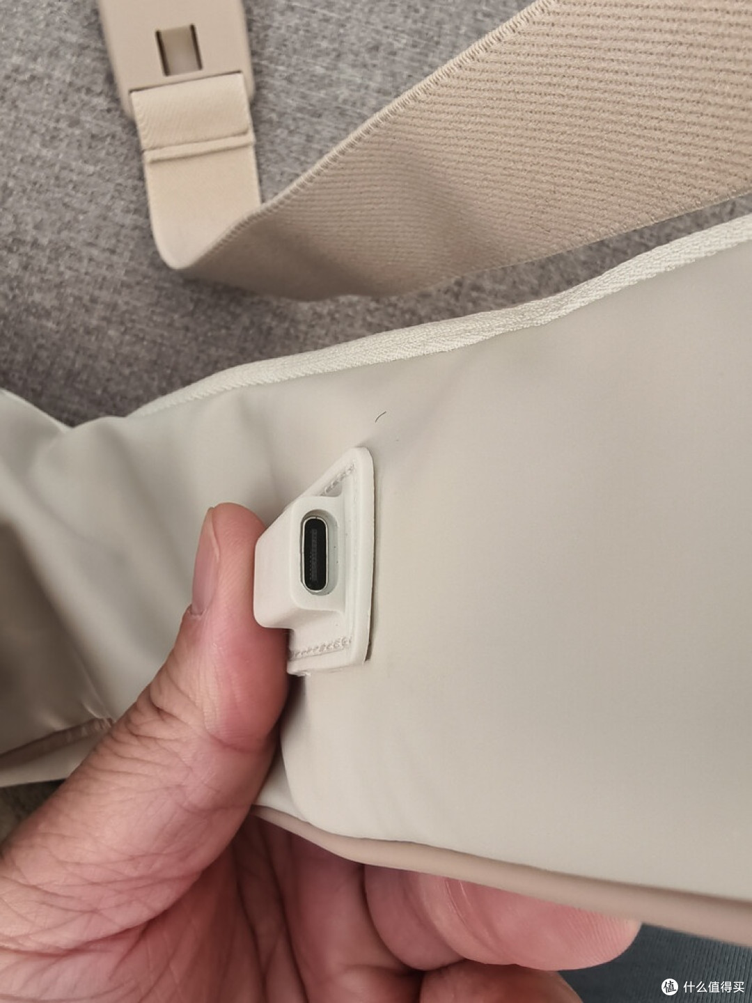 颈部按摩仪：缓解肩颈酸痛的利器