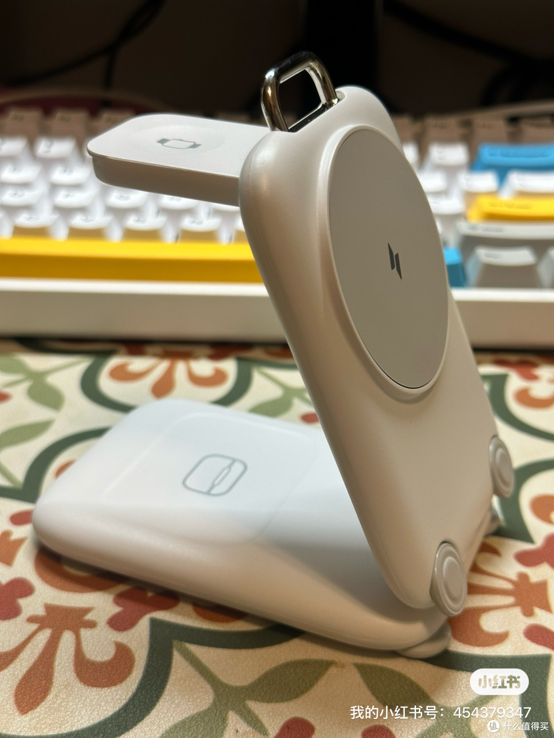优雅从容,大胆出发—迪奥科三合一便携充电器测评