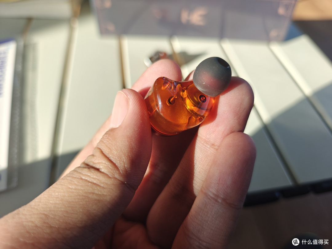 更适合年轻人口味的HiFi耳机:唐族HE·小乔耳塞体验分享