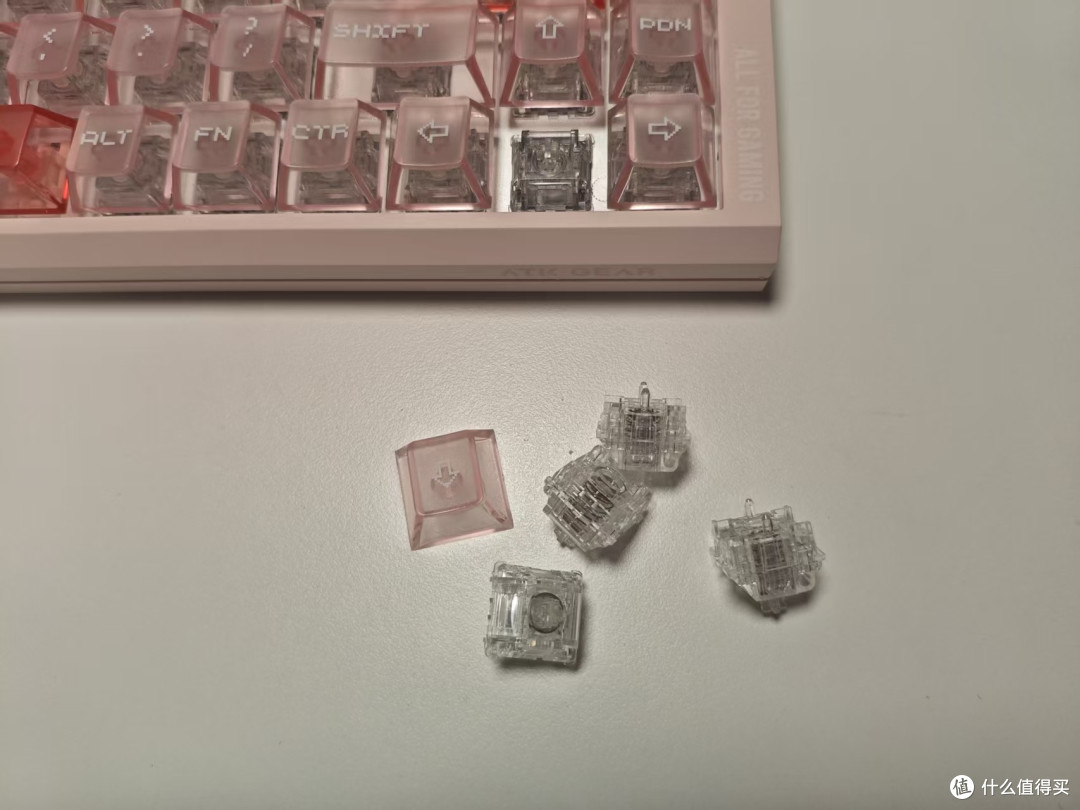 谁说女生不能爱电竞?粉色ATK RS6 AIR磁轴键盘,颜值性能我全要